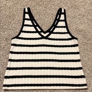 Universal thread Striped Black and White Women's Top